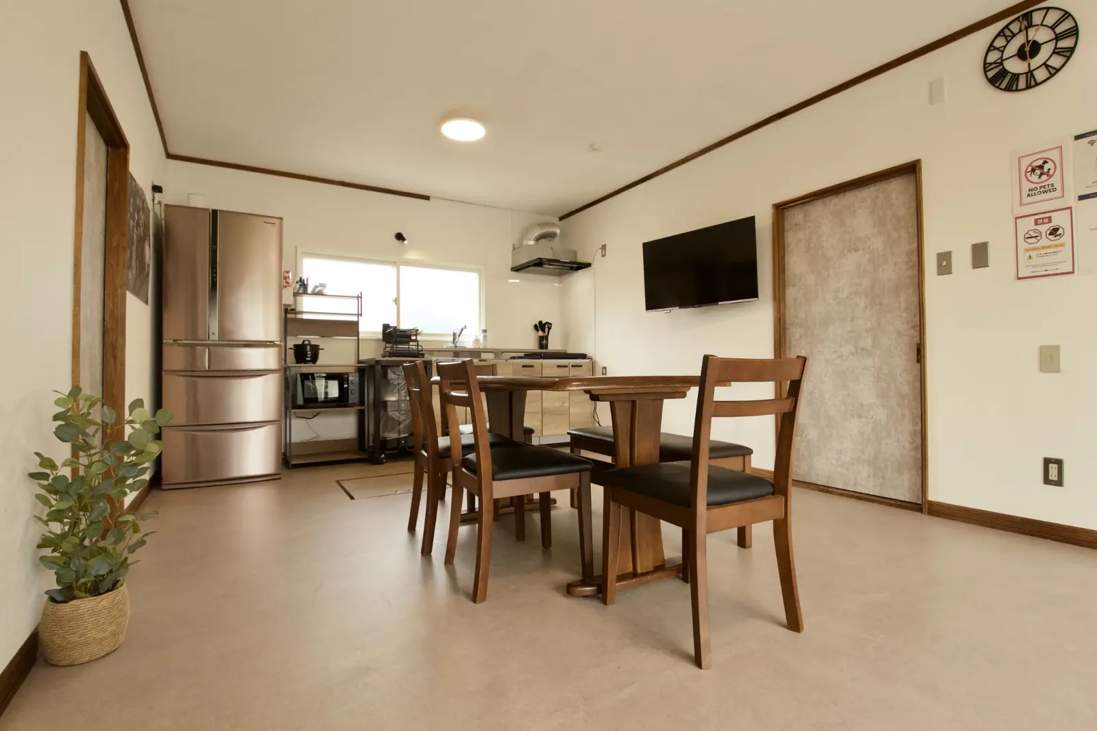 Kitchen and dining room